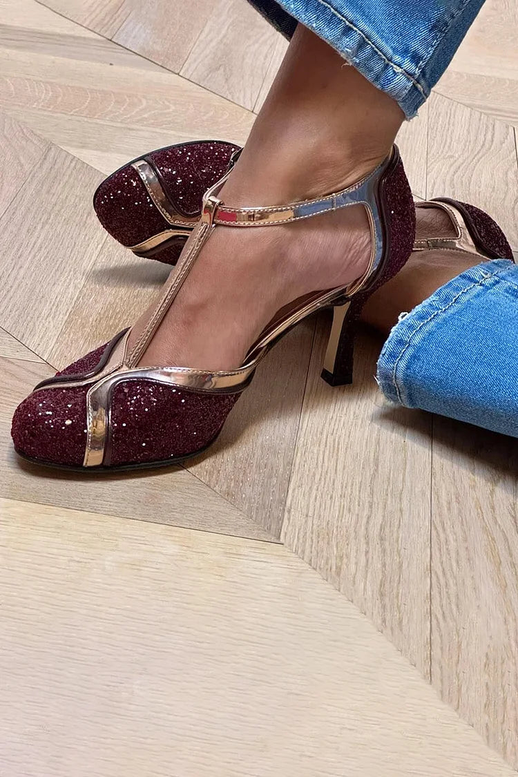 Alruna | Elegante glittersko med T-stropp og hæl